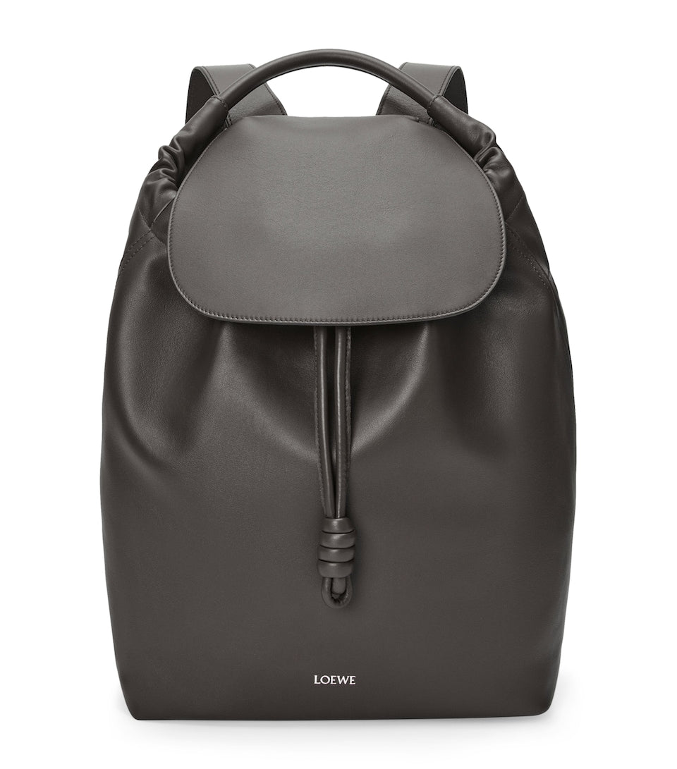 Scratch-Resistant Grained Leather Backpack with Buckle Fastening