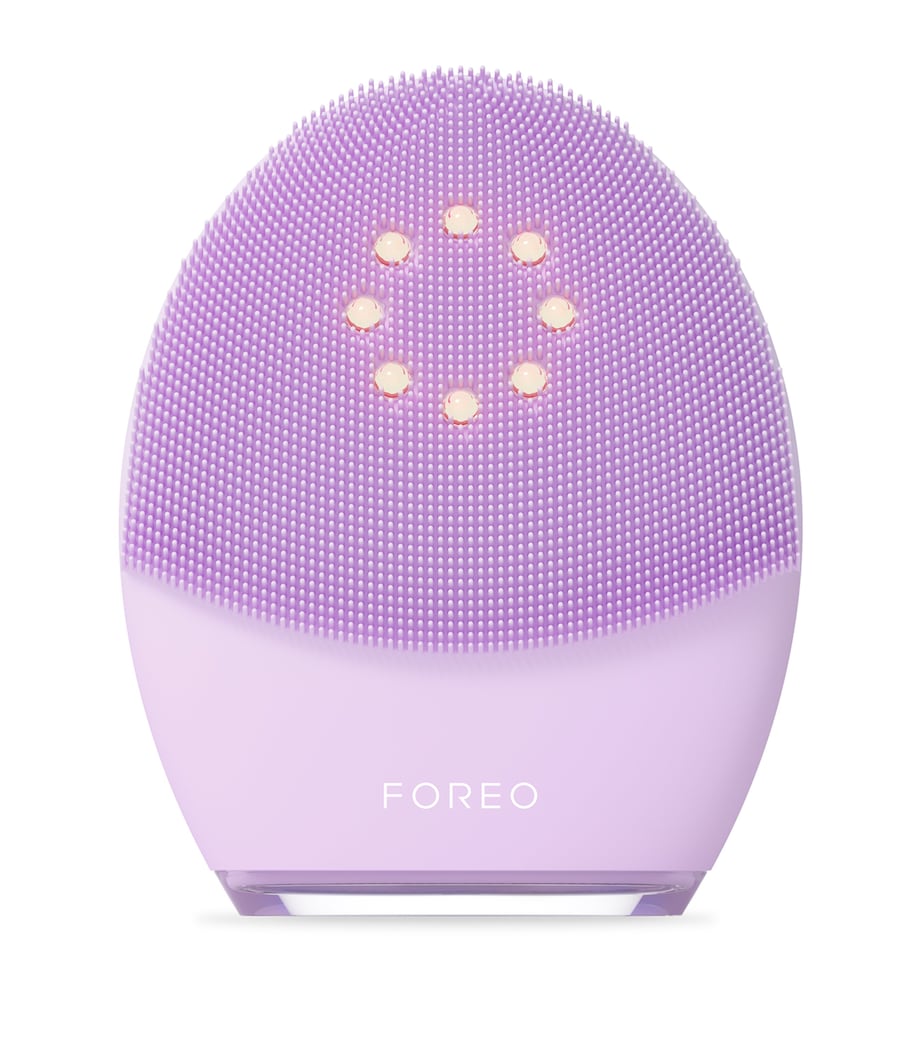 Foreo LUNA 4 Plus facial cleansing brush sensitive skin (British brand)