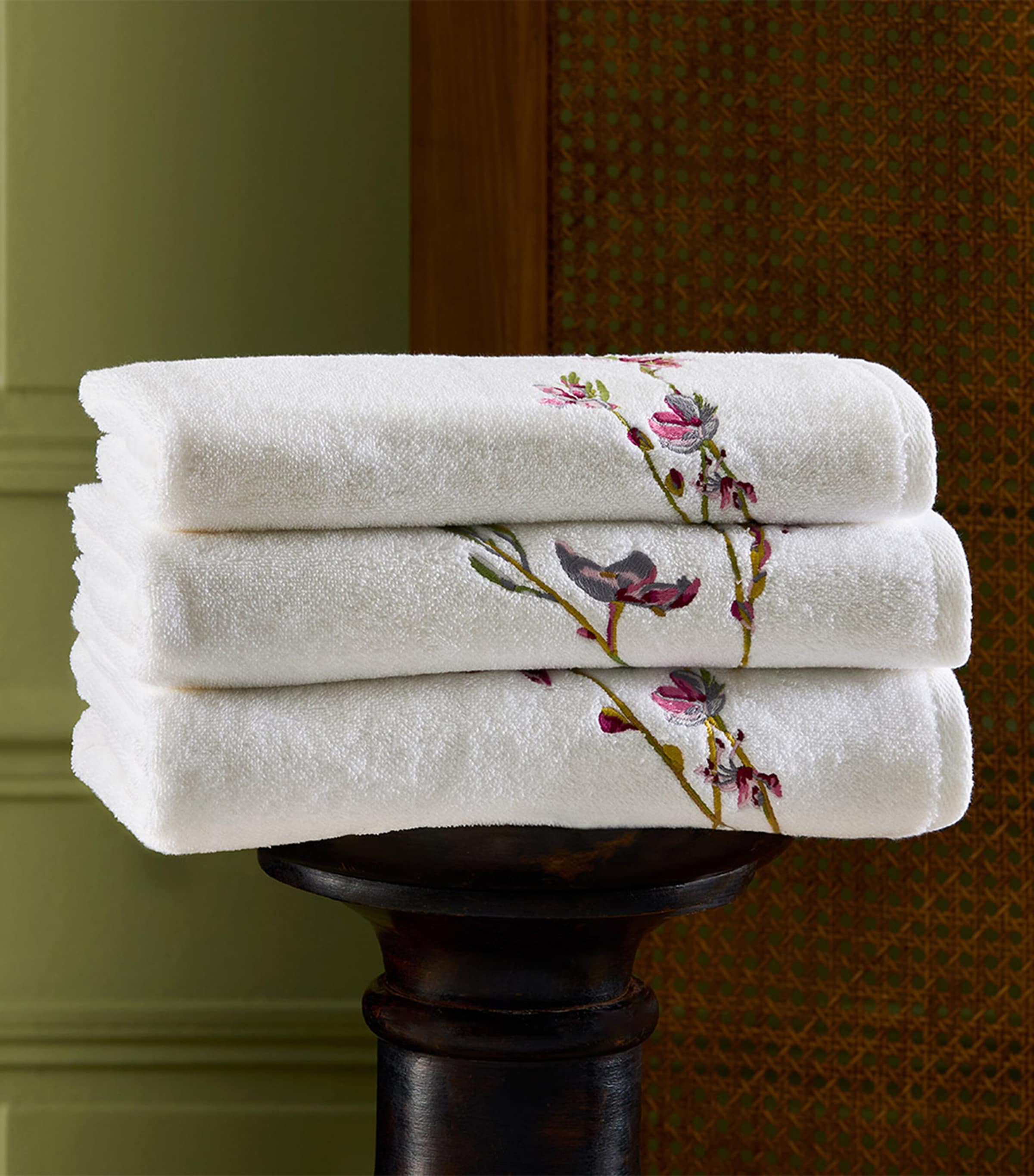 Yves Delorme floral Gaura bath mat 90cm x 160cm (British brand)