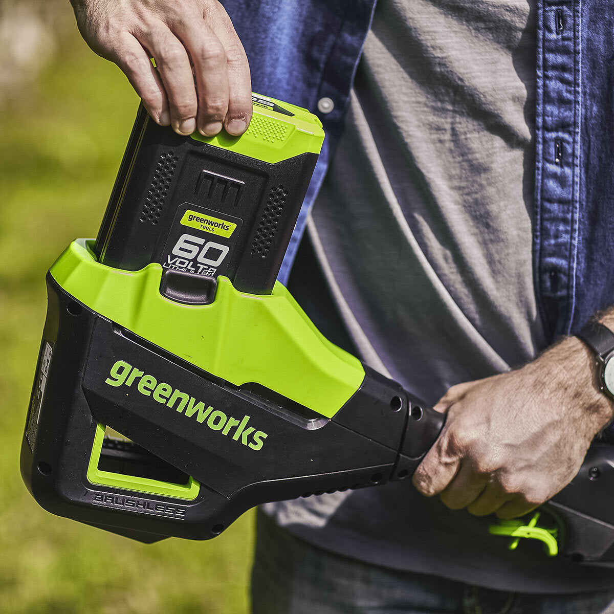 Greenworks cordless long reach hedge trimmer 51cm blade (British brand)