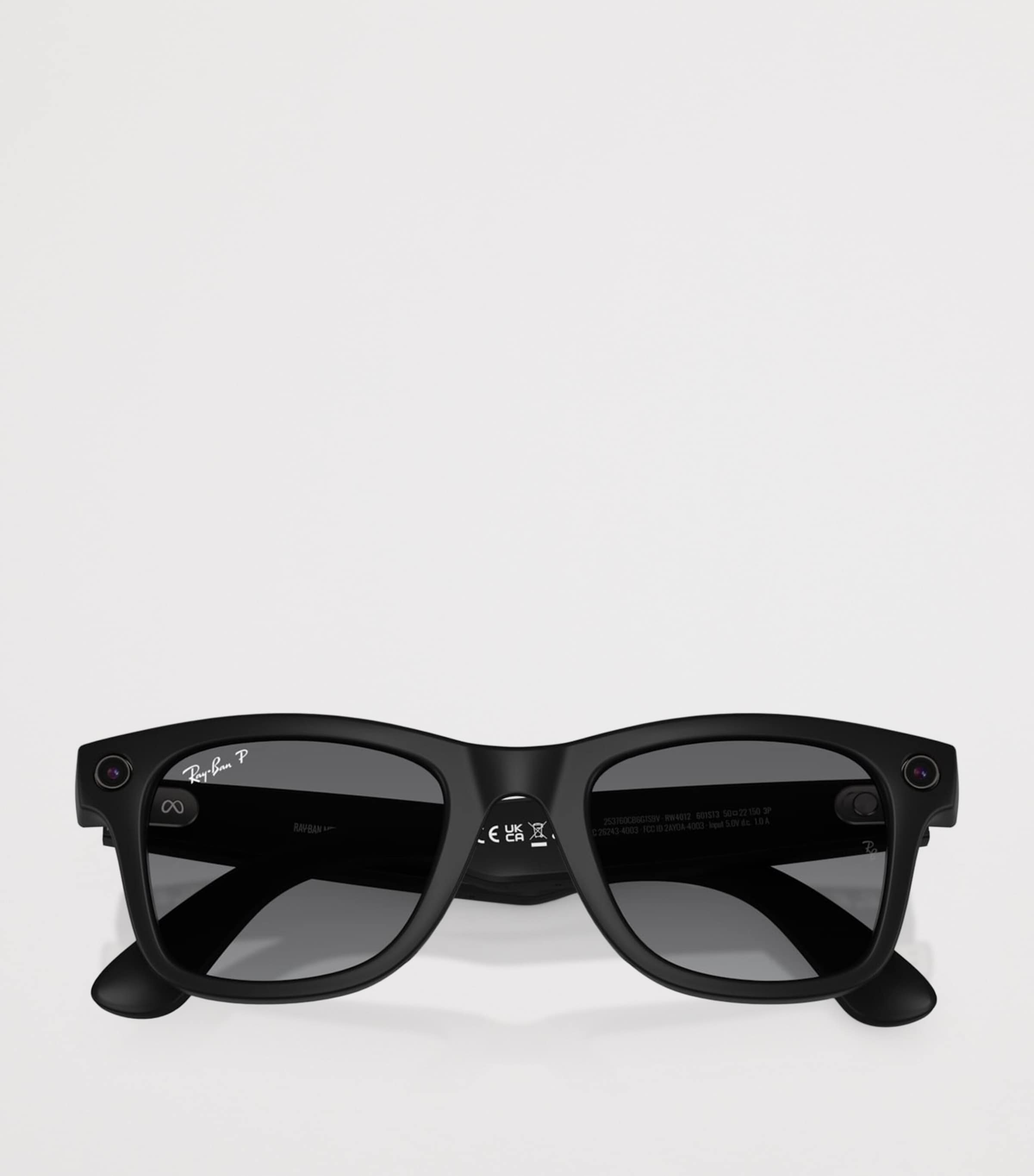 Ray-Ban Meta Wayfarer smart sunglasses with 12MP camera (British brand)