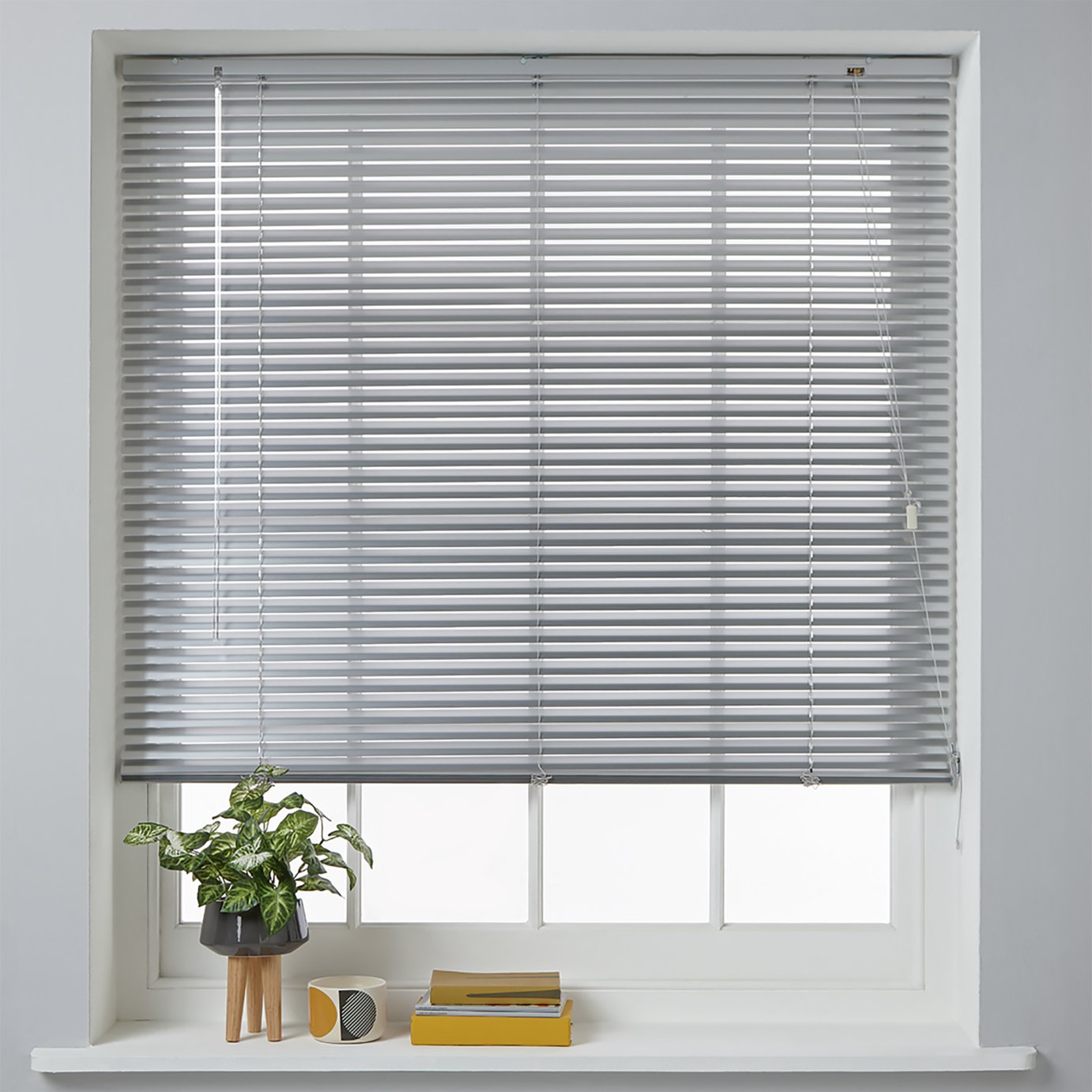 Habitat Aluminium Silver Venetian Blind 150cm, UK version