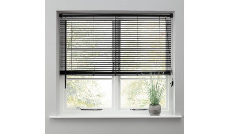 Argos Home Jet Black Venetian Blind 120cm - British product