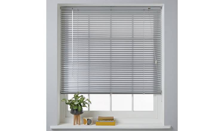Habitat Aluminium Silver Venetian Blind 60cm, UK version