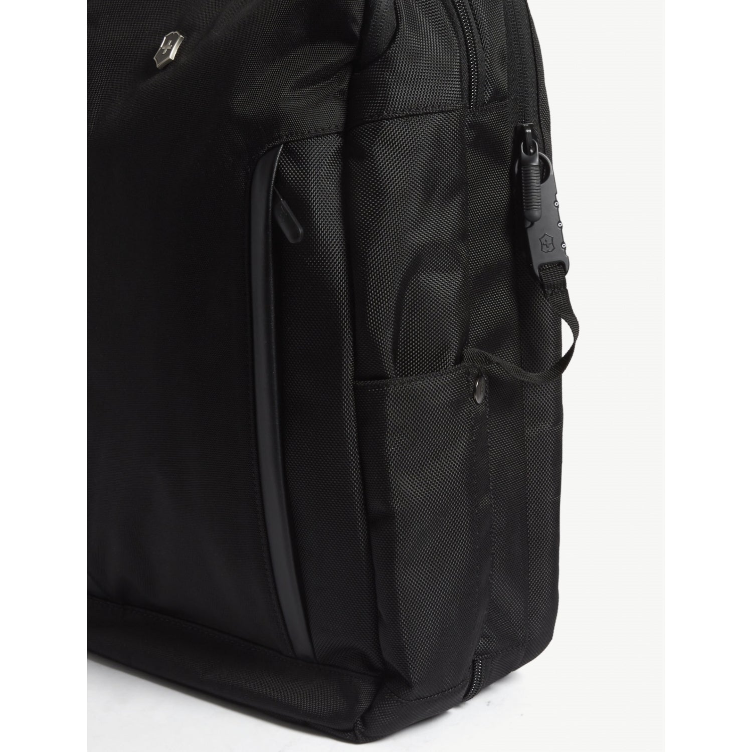 Victorinox Altmont deluxe backpack, imported from the UK