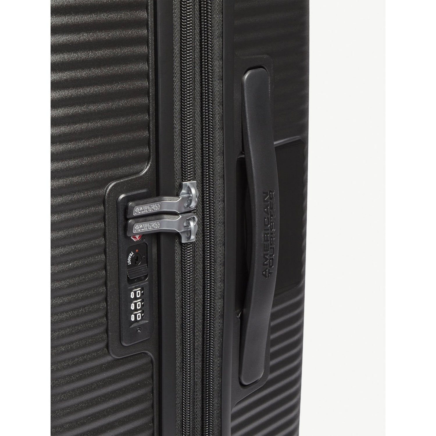 American Tourister Soundbox expandable suitcase 67cm, UK version