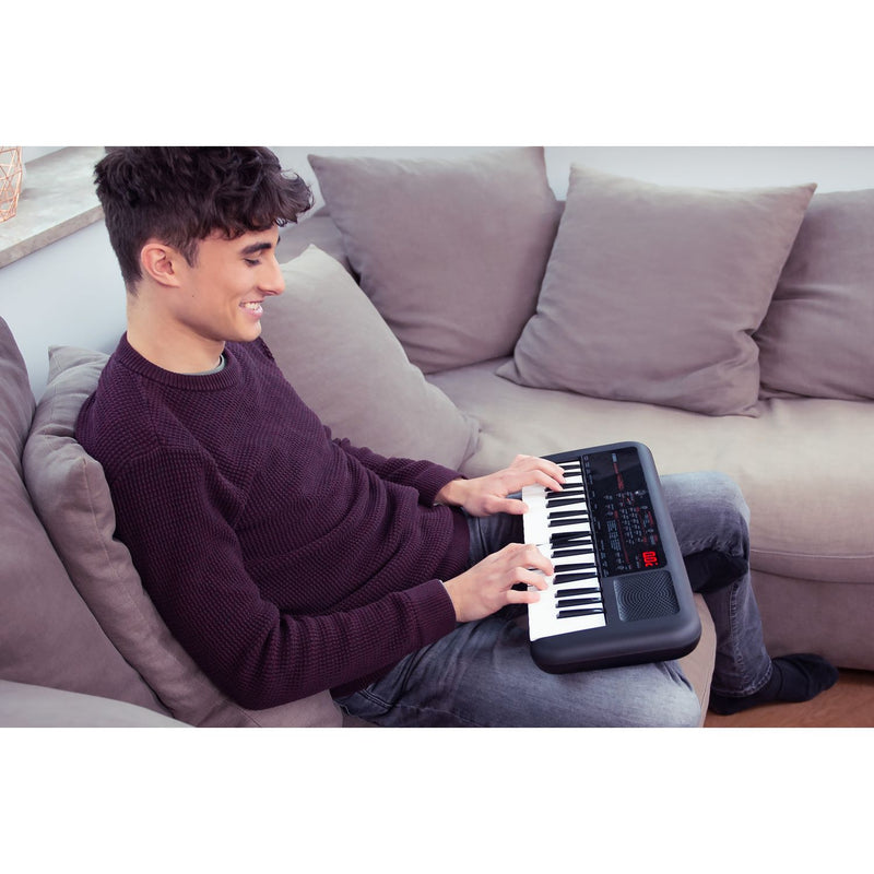 Yamaha touch sensitive portable keyboard (British brand)