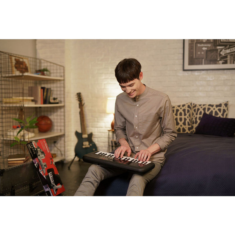 Yamaha touch sensitive portable keyboard (British brand)