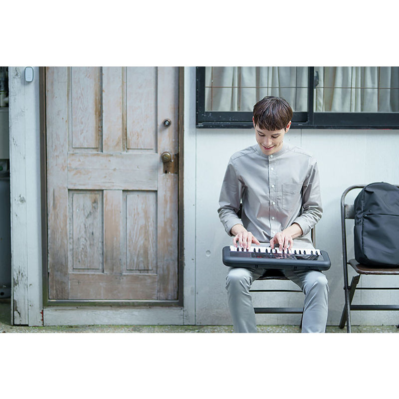 Yamaha touch sensitive portable keyboard (British brand)