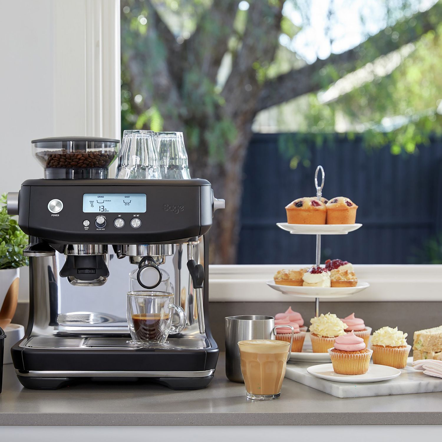 Sage Barista Pro espresso machine, UK version