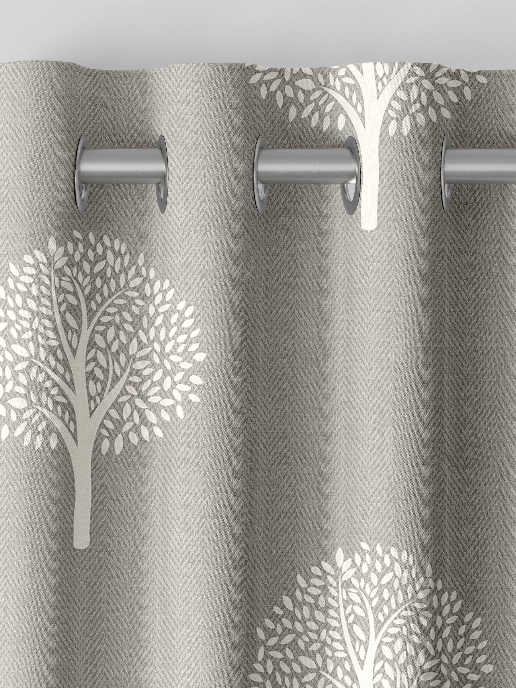 Rideaux sur mesure Arbre aux Ifs de Emily Bond, version UK