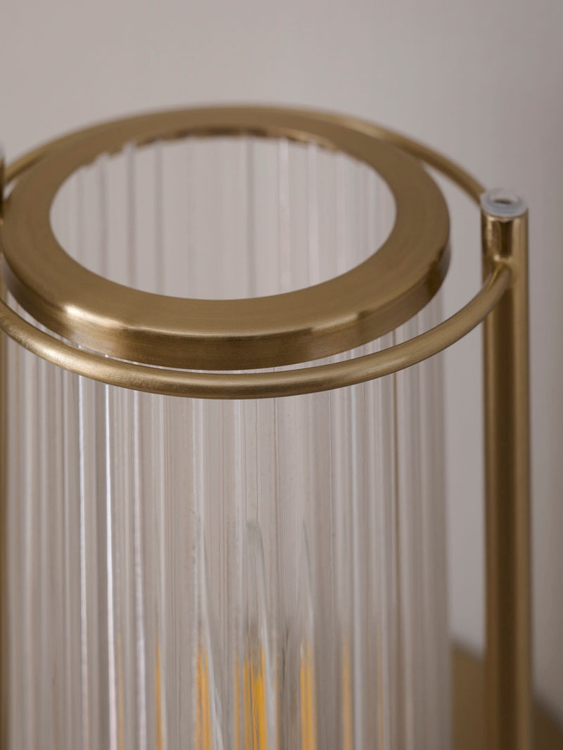 Hertford brass wall light with clear-reeded glass 21cm (British brand)