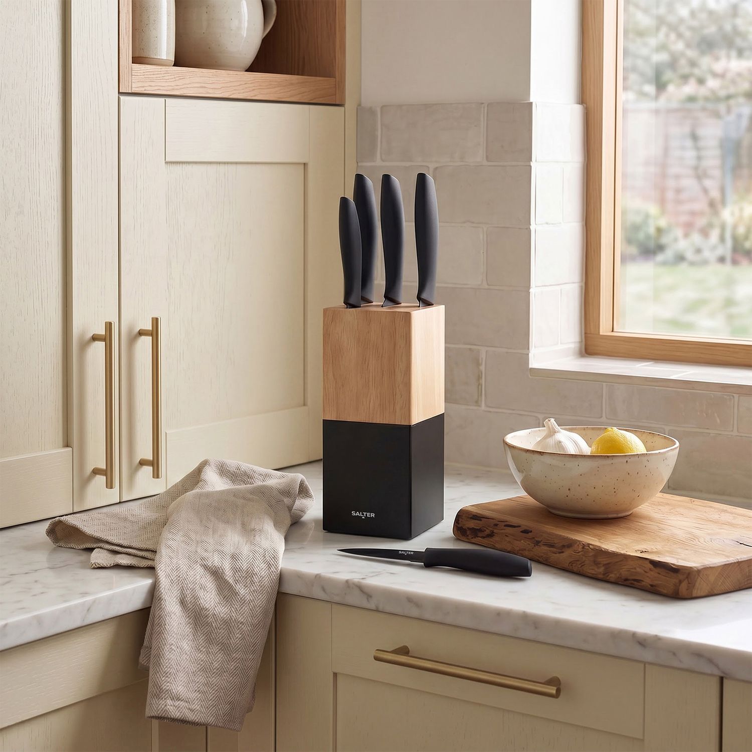Salter 5 piece knife block set black (British brand)
