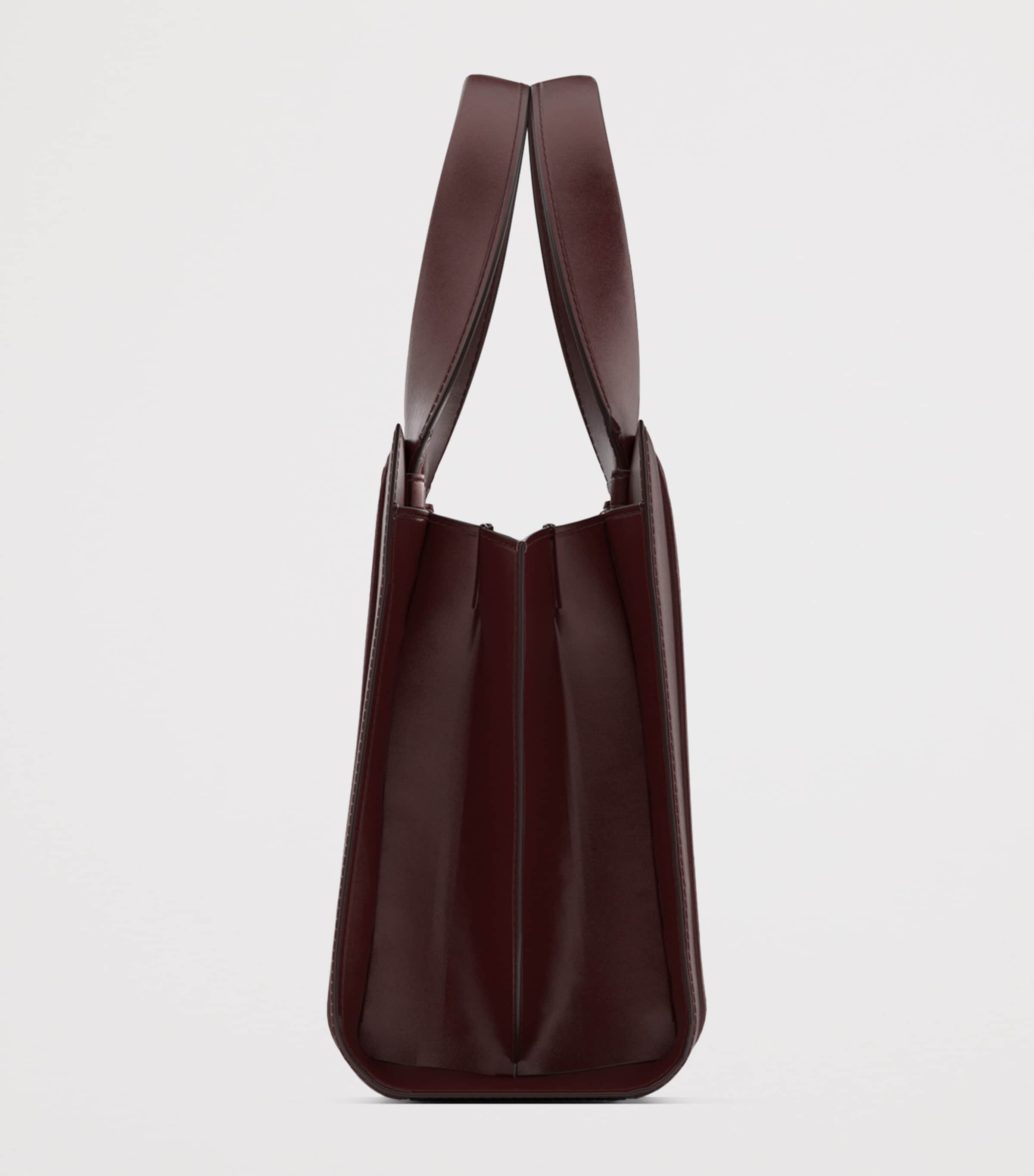 Max Mara Whitney quilted top-handle bag polyester (British brand)