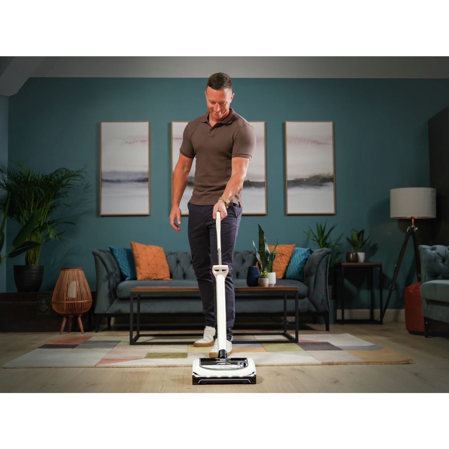 Gtech AirRAM Platinum cordless upright vacuum, UK version