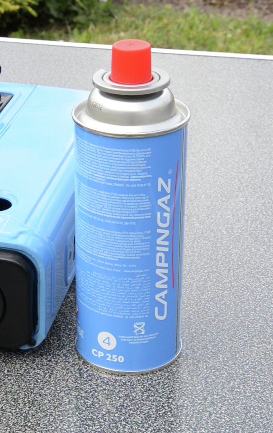 Campingaz resealable CP250 gas cartridge pack of 4 - British product