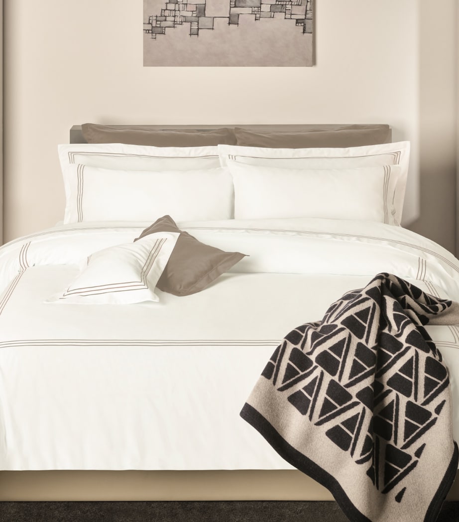 Amalia Egyptian Cotton Alvorada flat sheet 300cm x 265cm - British product