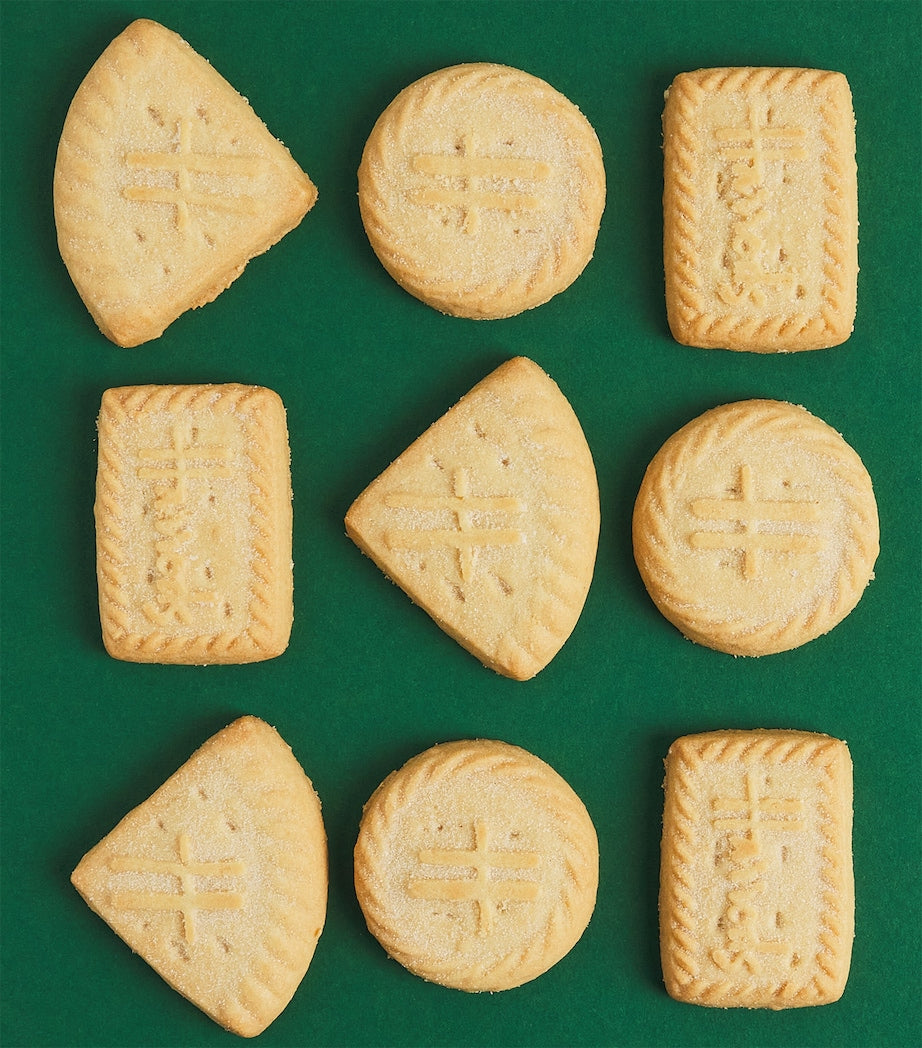 Harrods all-butter Scottish shortbread selection 500g - British product