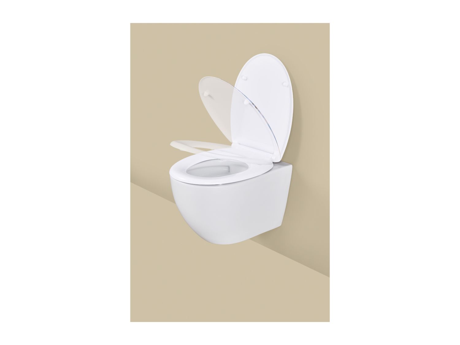Patterned toilet seat with soft close mechanism (British brand)