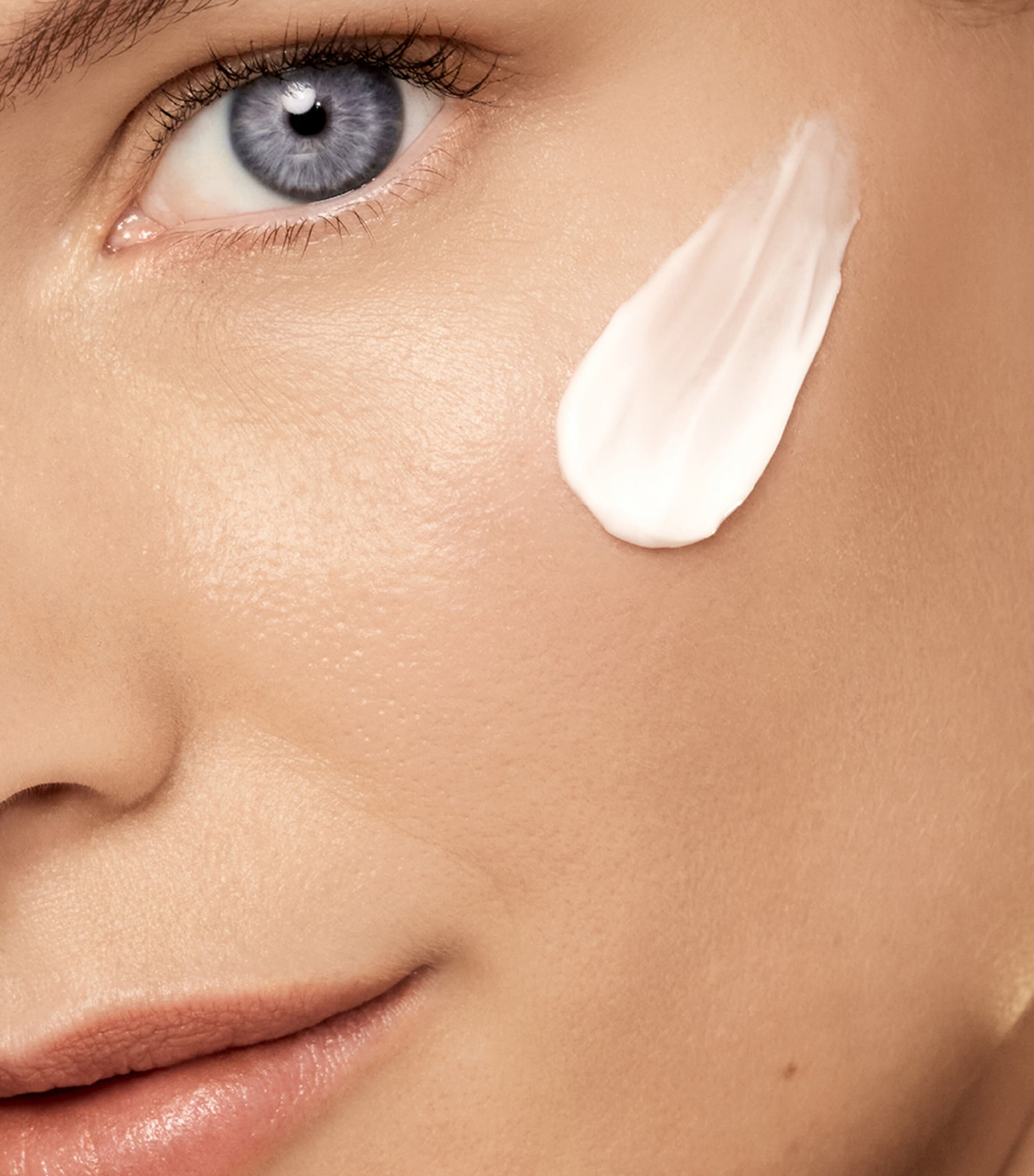 Estée Lauder Re-Nutriv Ultimate Diamond Sculpted Transformation Creme 50ml - British product