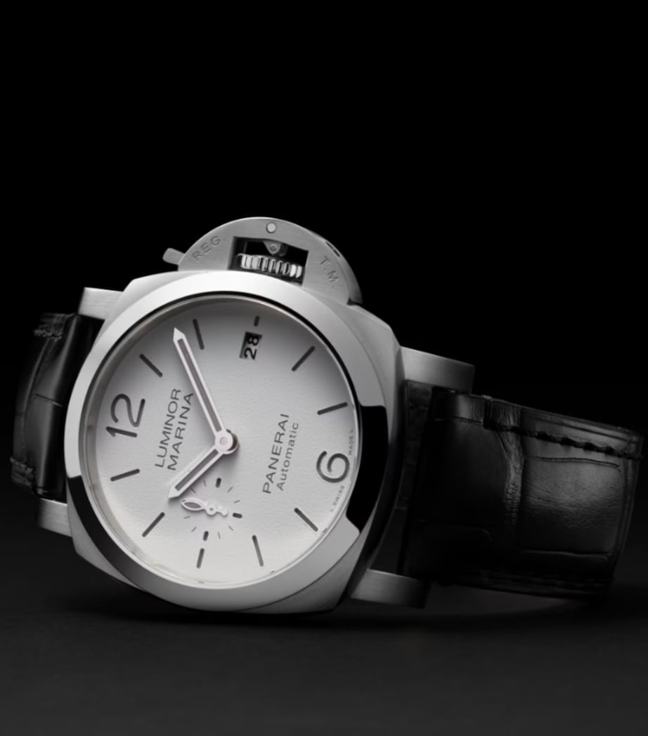 Panerai Luminor Quaranta 40mm steel watch (British brand)