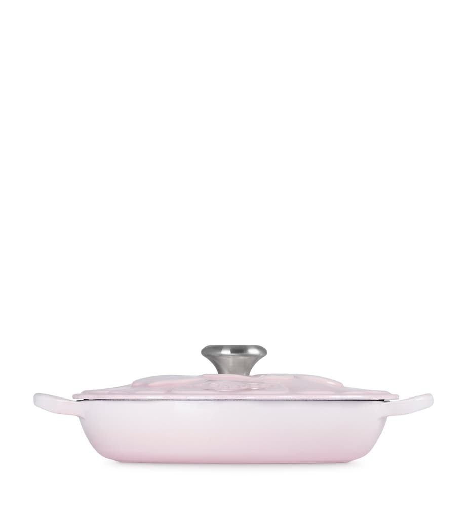 Le Creuset cast iron petal shallow casserole dish 26cm, imported from the UK