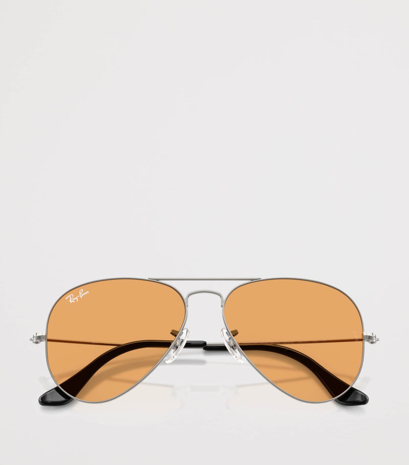 Lunettes de soleil Ray-Ban Aviator Classic avec montures en métal, version UK