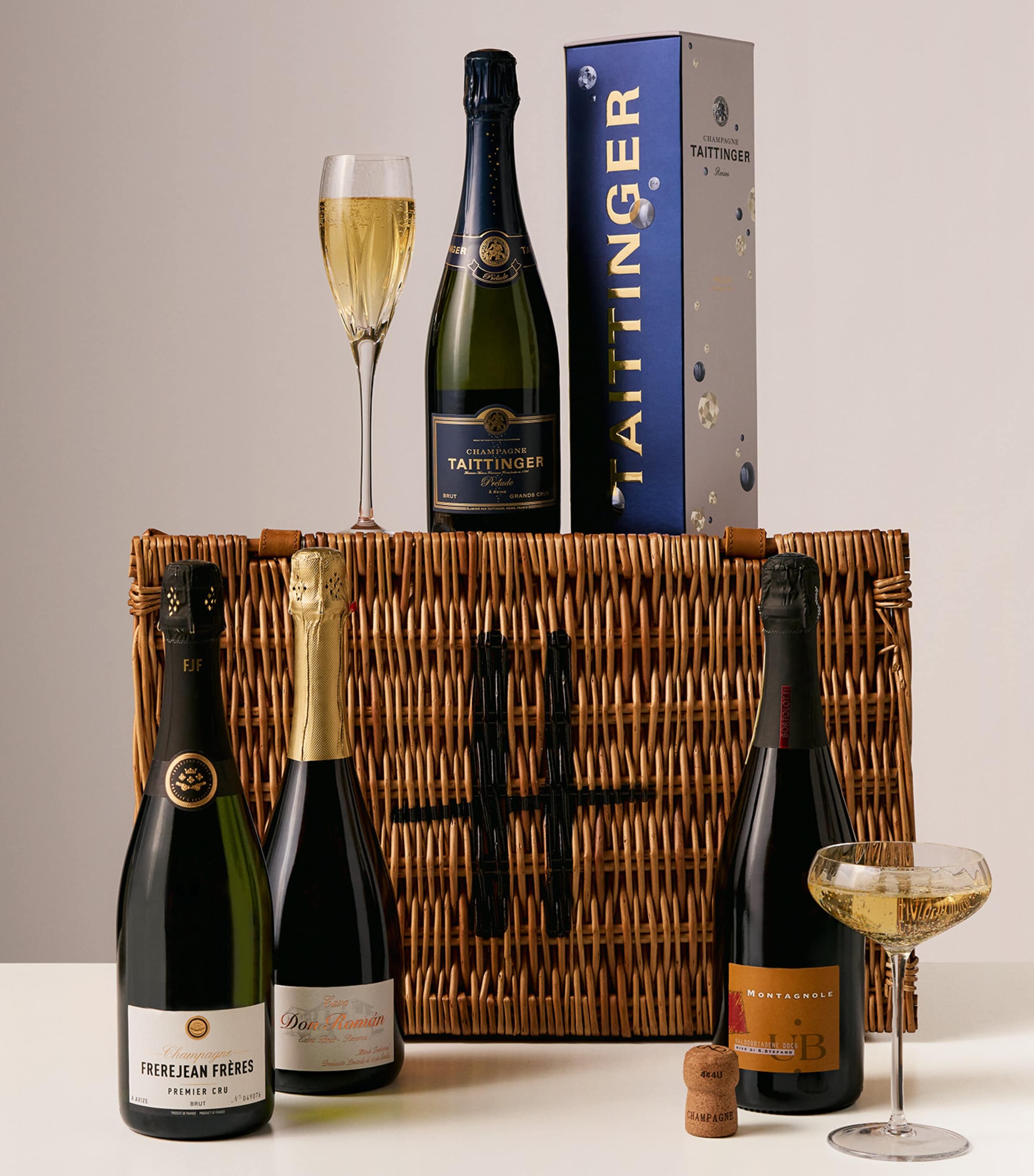 Harrods Champagne & Sparkling Wine Hamper, UK version