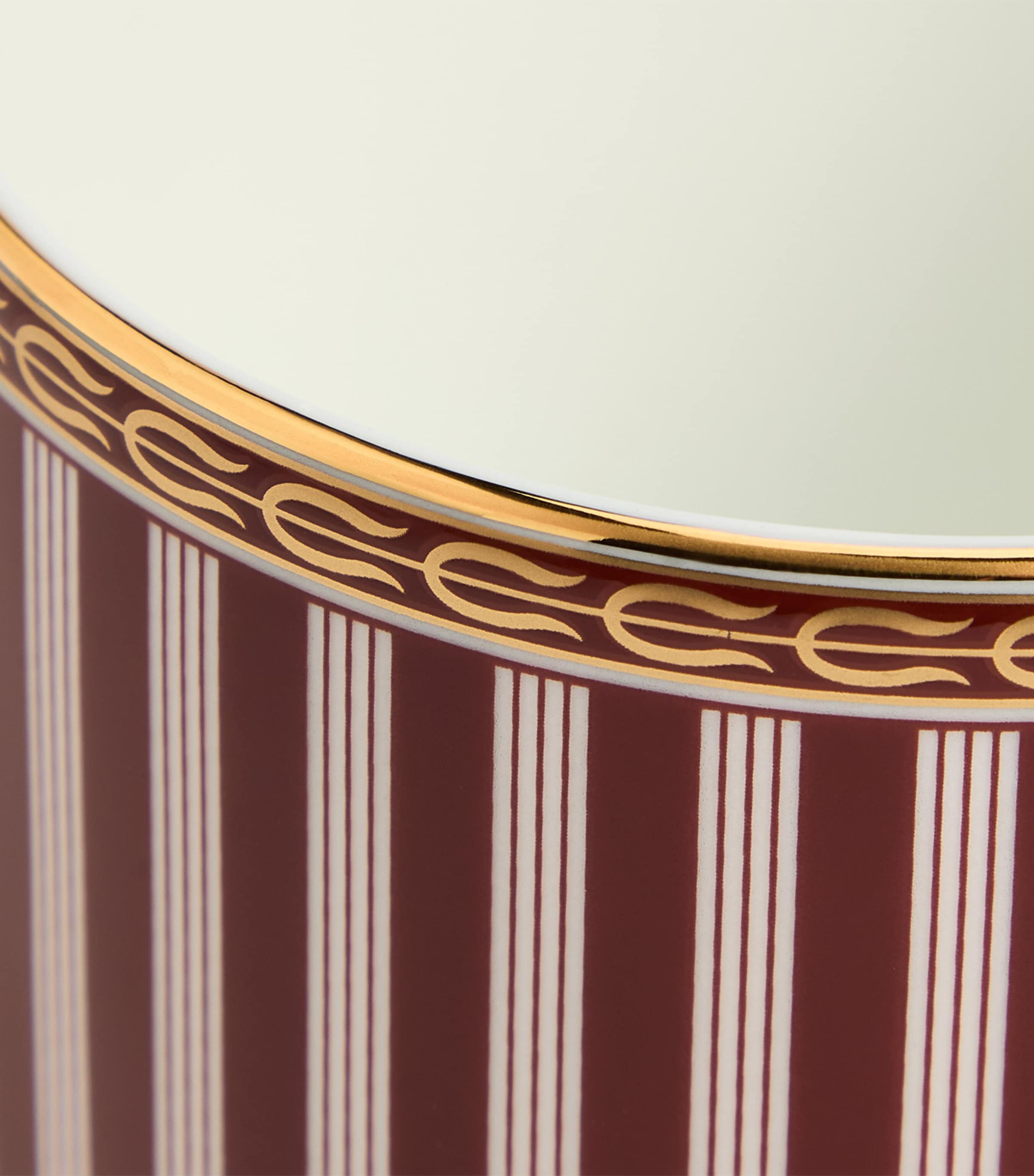 Wedgwood Bone China Red Splendour Mug (330ml)