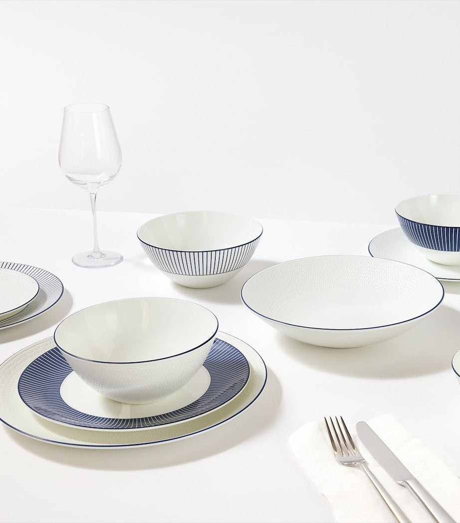 Wedgwood Gio Blue cereal bowl with pinstripe pattern, 16cm diameter (British brand)