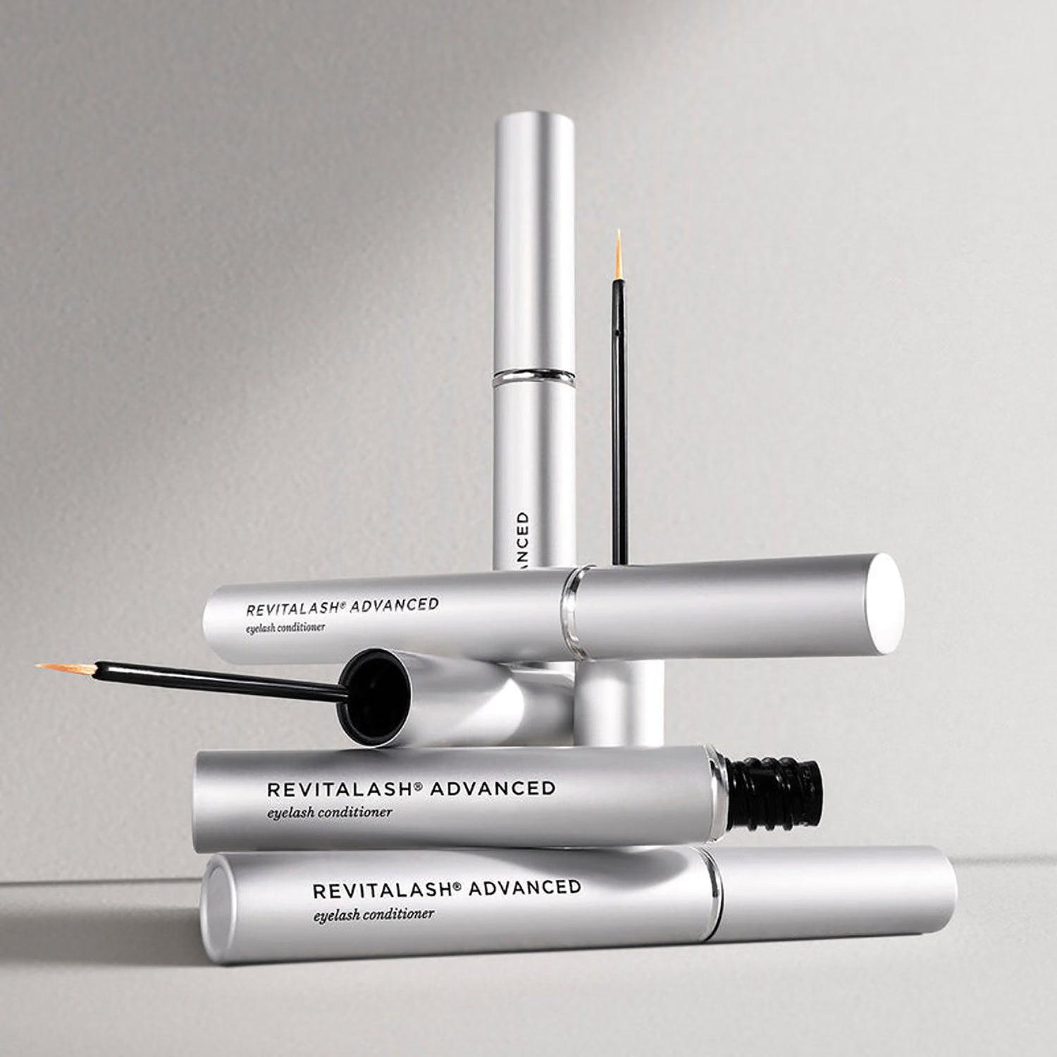 Revitalash Advanced eyelash conditioner 3.5ml, UK version