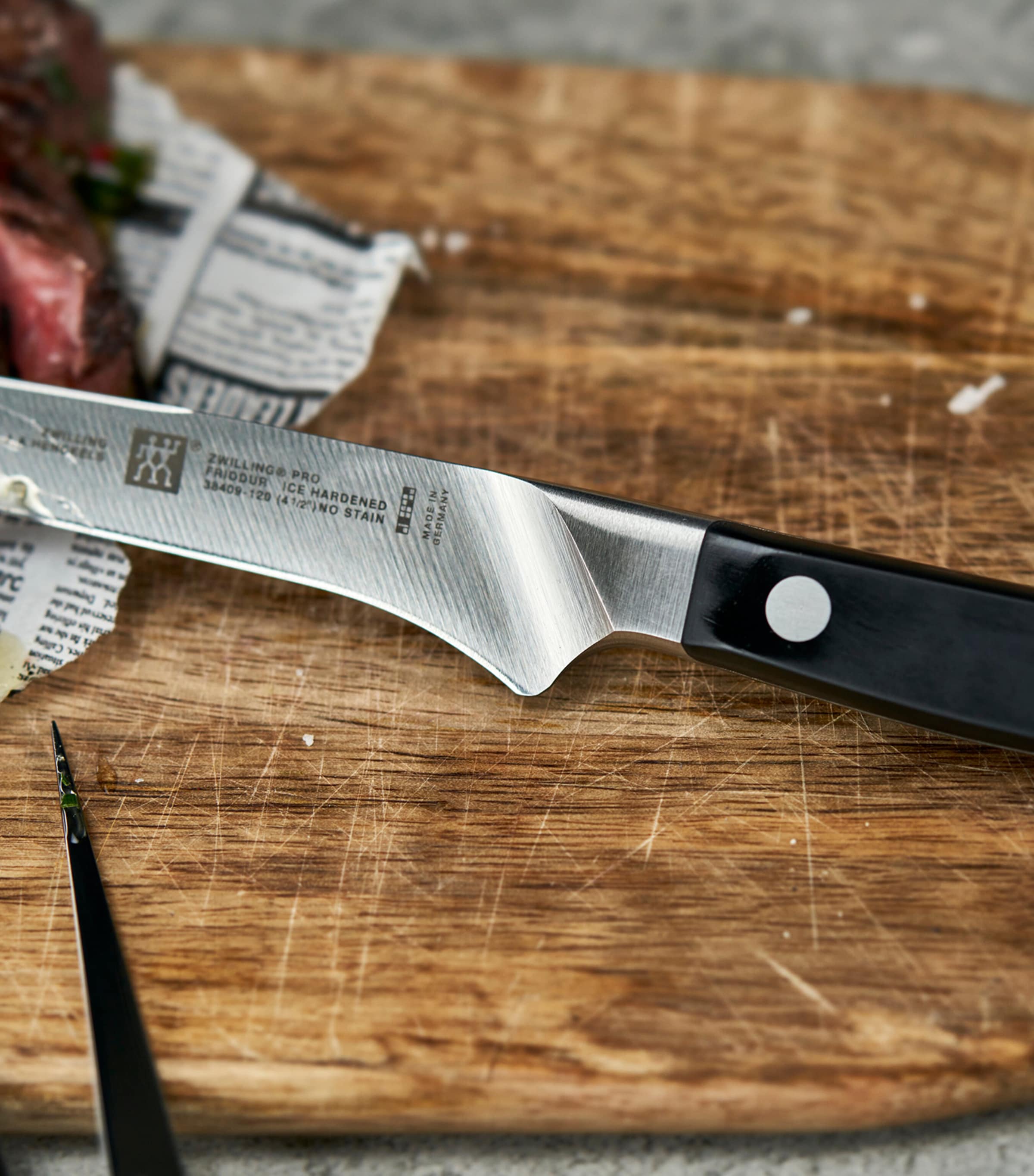 Zwilling Pro steak knife set of 4 (British brand)