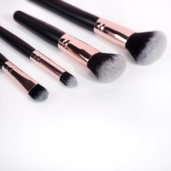 Brushworks Travel Makeup Brush Set GOODS Superdrug   