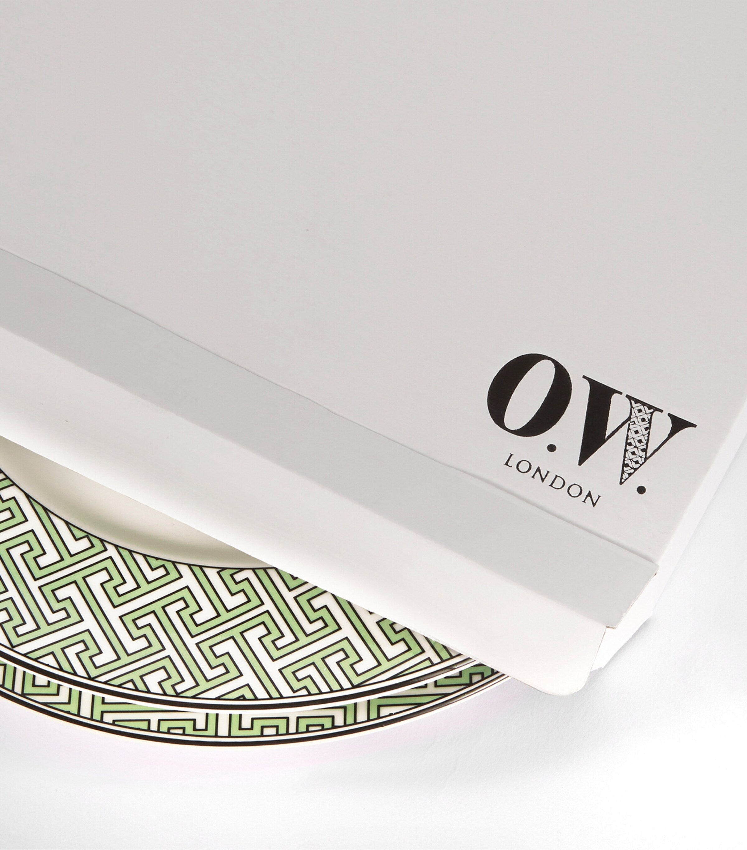 O.W. London geometric maze dinner plates set of 2 26cm, imported from the UK