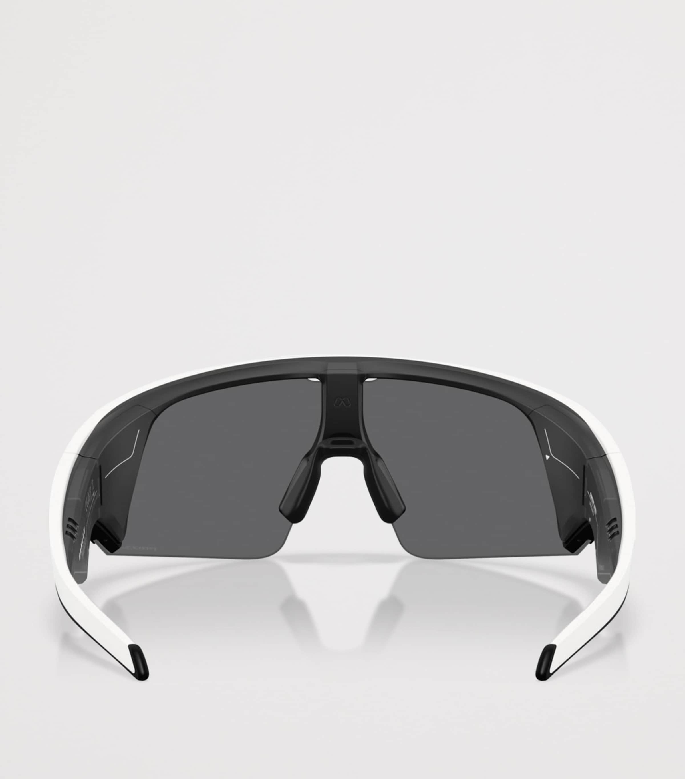 Oakley Meta AI Vanguard sunglasses - British product