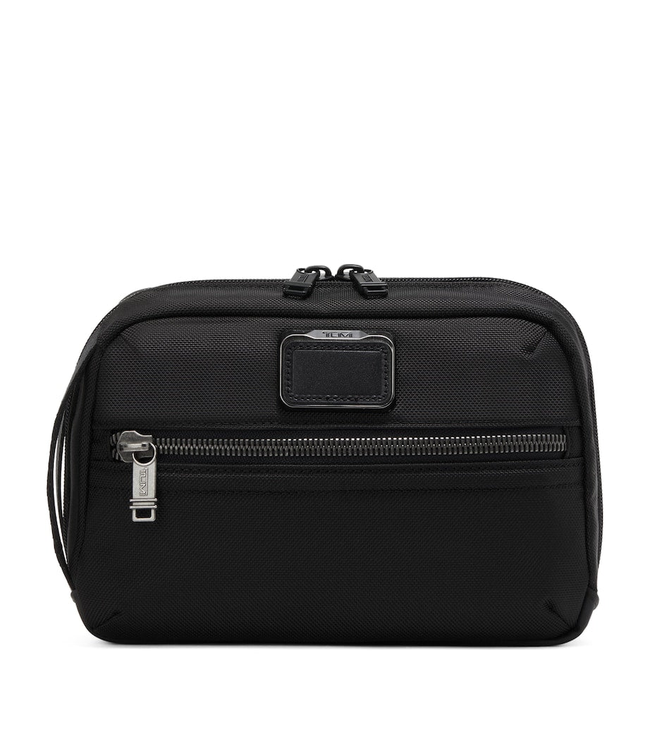 Tumi Alpha Bravo Day wash bag (British brand)