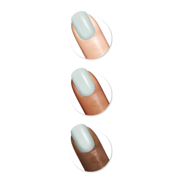 Sally Hansen nail polish Too Chic 559 9.17ml (British brand)