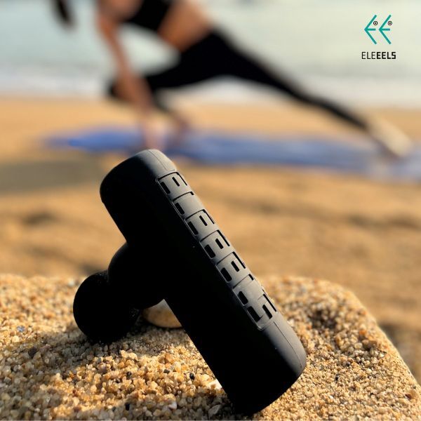 Eleeels P2 pocket massage gun - British product