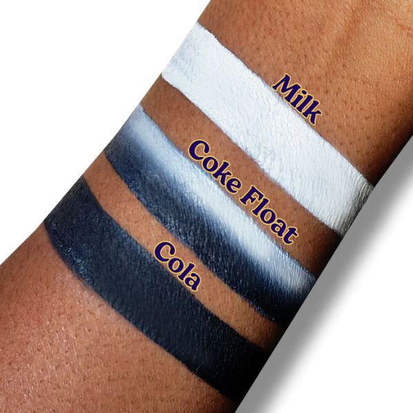Glisten Cosmetics - Milk - Eyeliner 10g