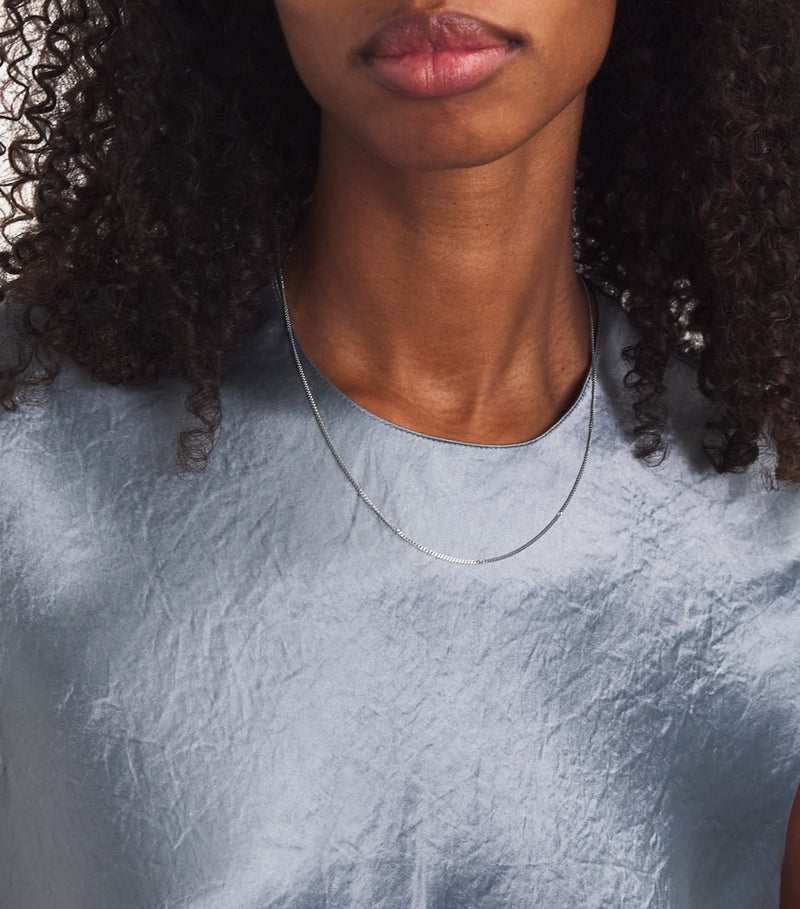 Astrid & Miyu Bold Miyu necklace in 9kt white gold (British brand)