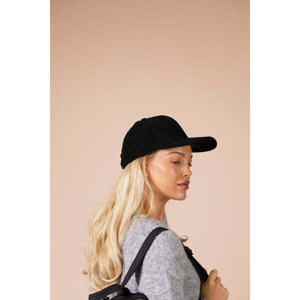 SVNX corduroy cap in black, one size, imported from the UK