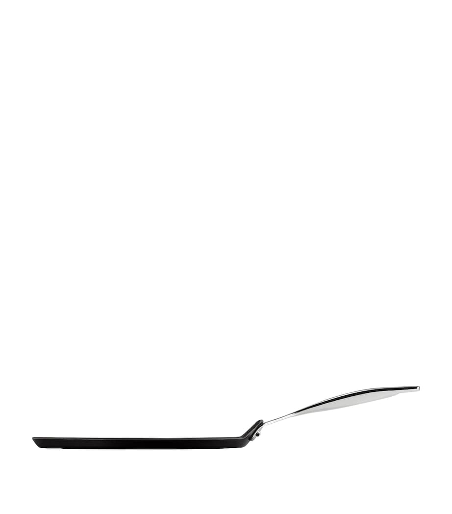 Le Creuset toughened non-stick crepe pan 28cm, UK version