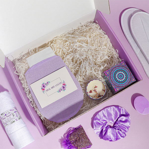 Livingandhome 11-piece spa gift set lavender (British brand)