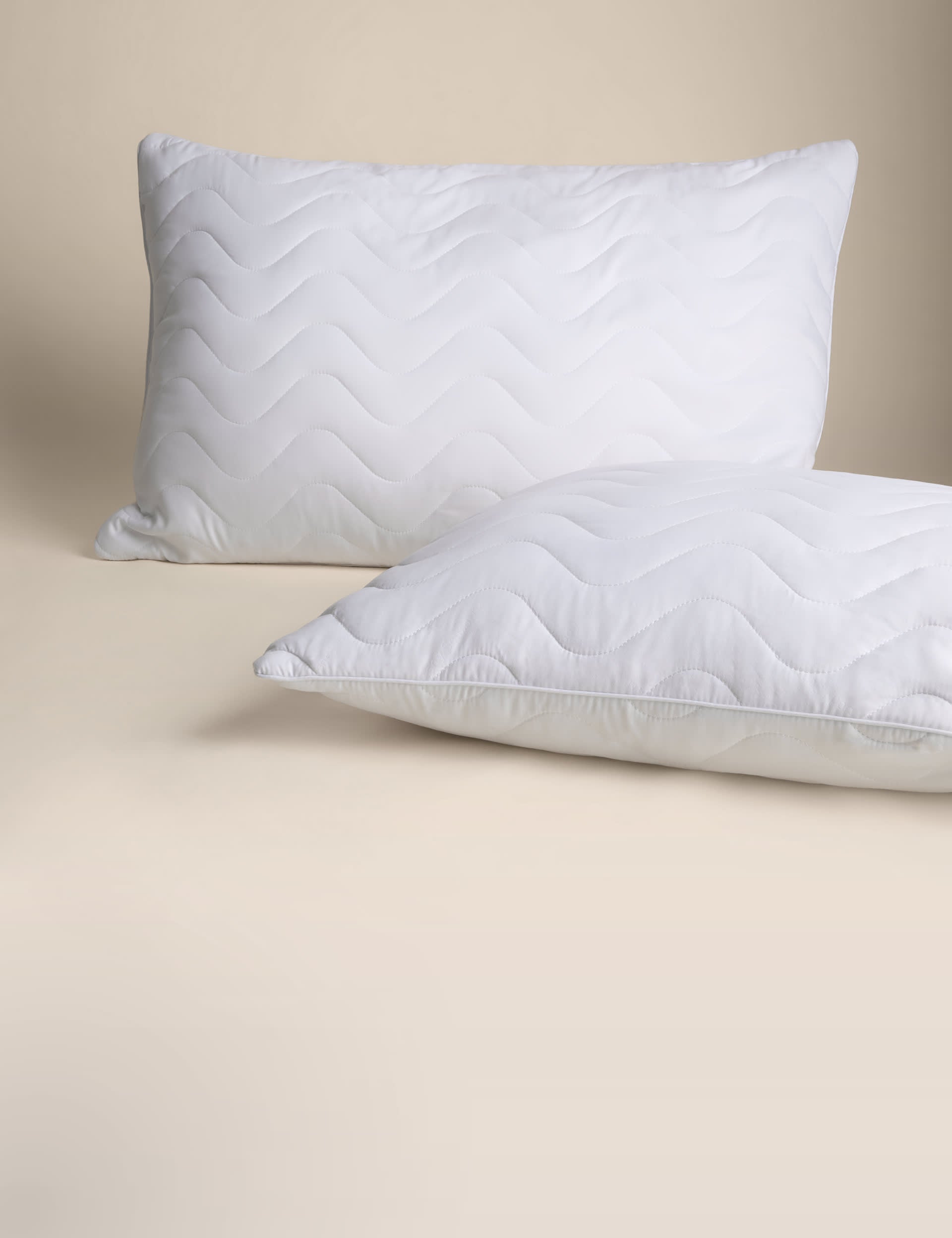 Body Temperature Control Medium Pillows - British product