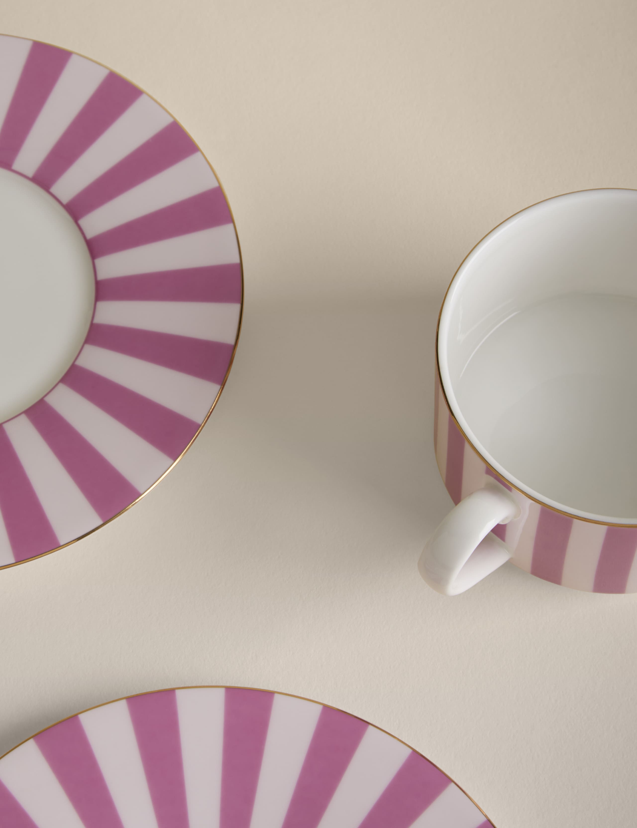 Bone china striped cups and saucers set - British product