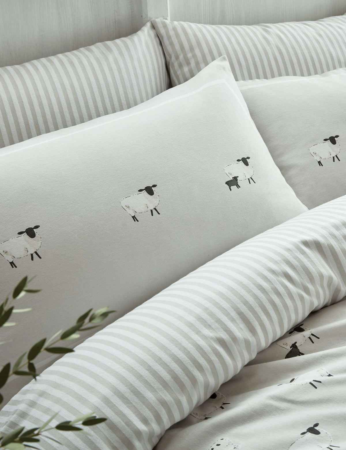 Sophie Allport brushed cotton sheep print pillowcases 2 pack - British product