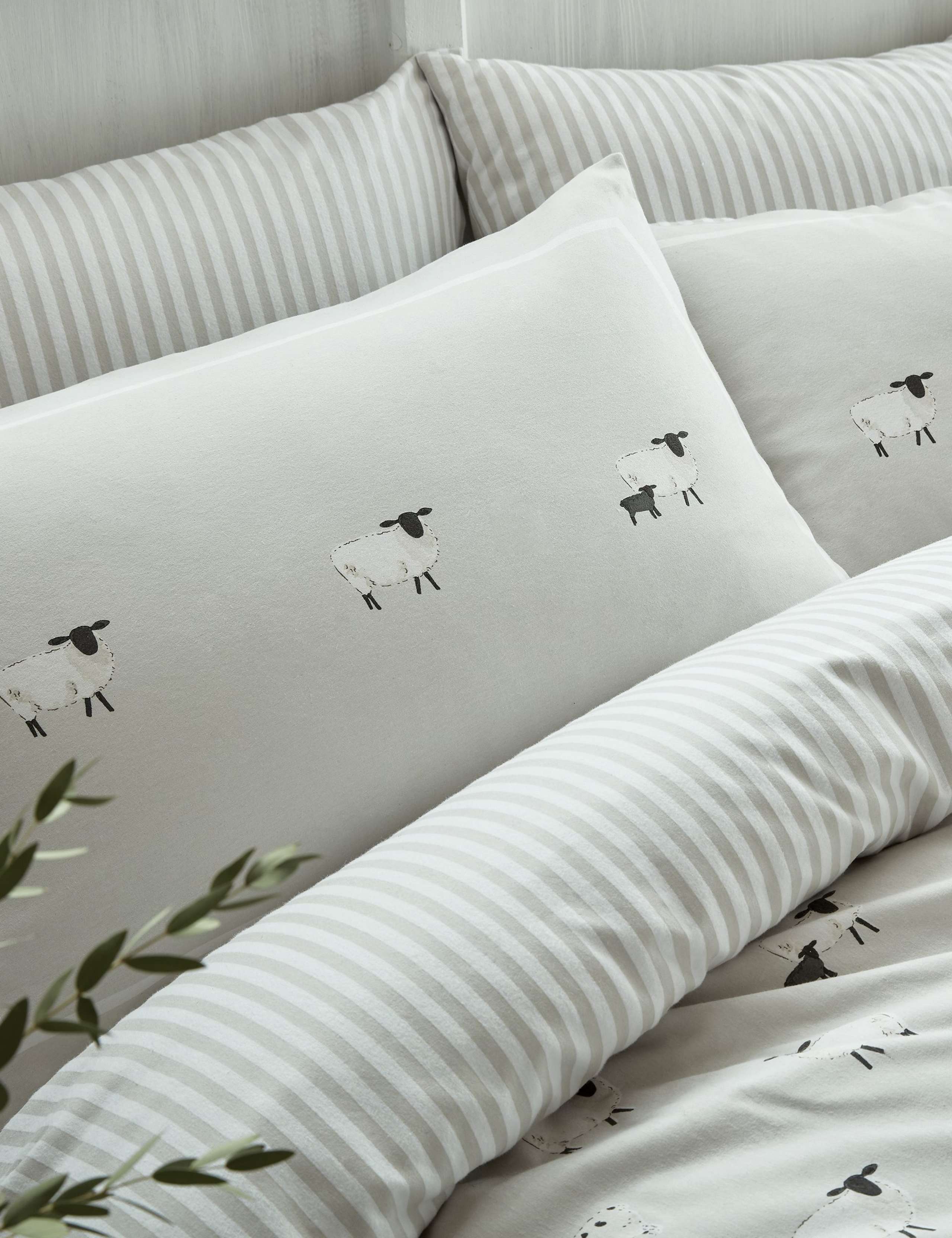 Sophie Allport brushed cotton sheep print pillowcases 2 pack - British product