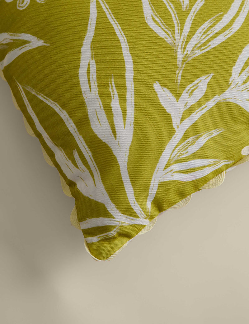 Floral outdoor cushions 2 pack 43 cm, UK version