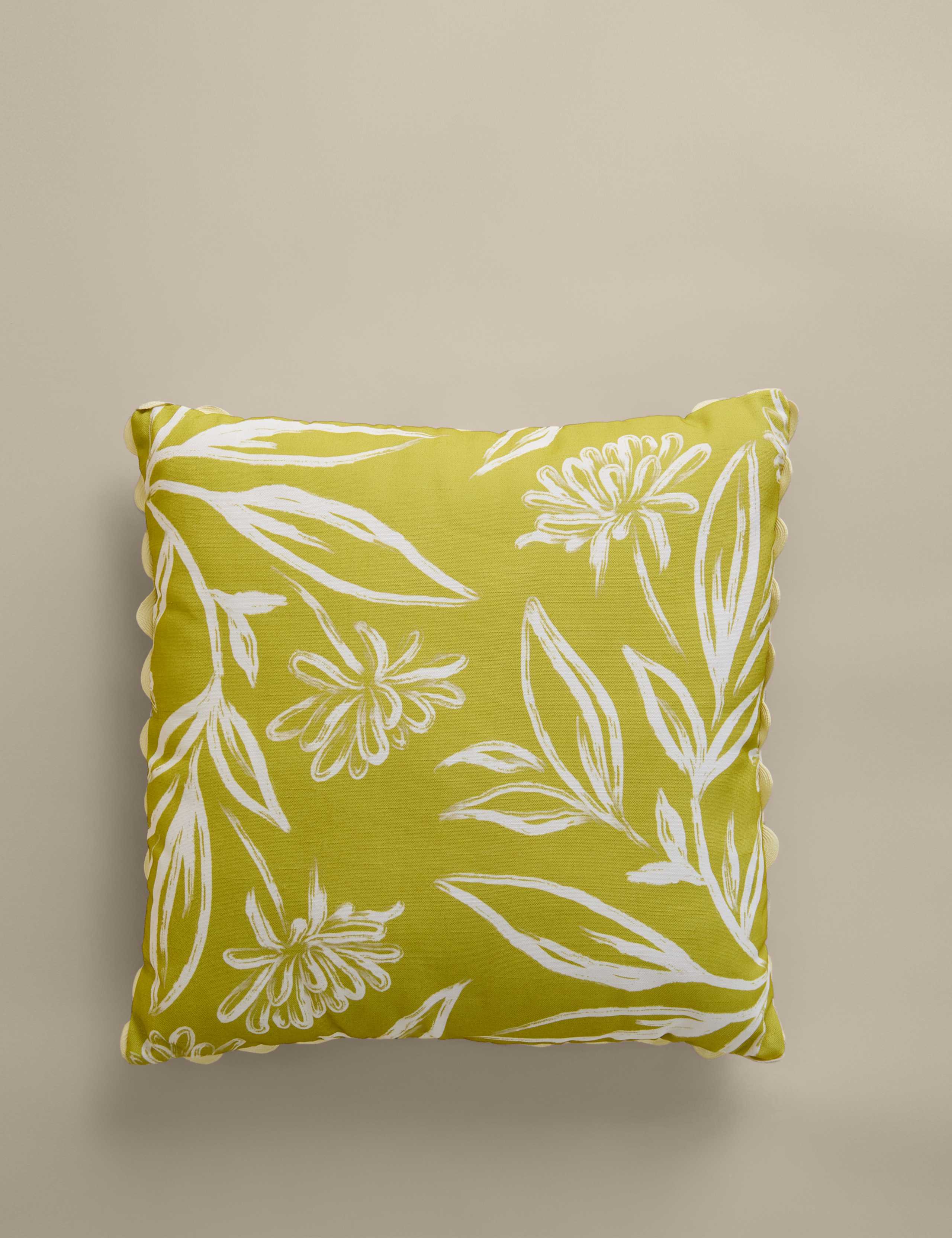 Floral outdoor cushions 2 pack 43 cm, UK version