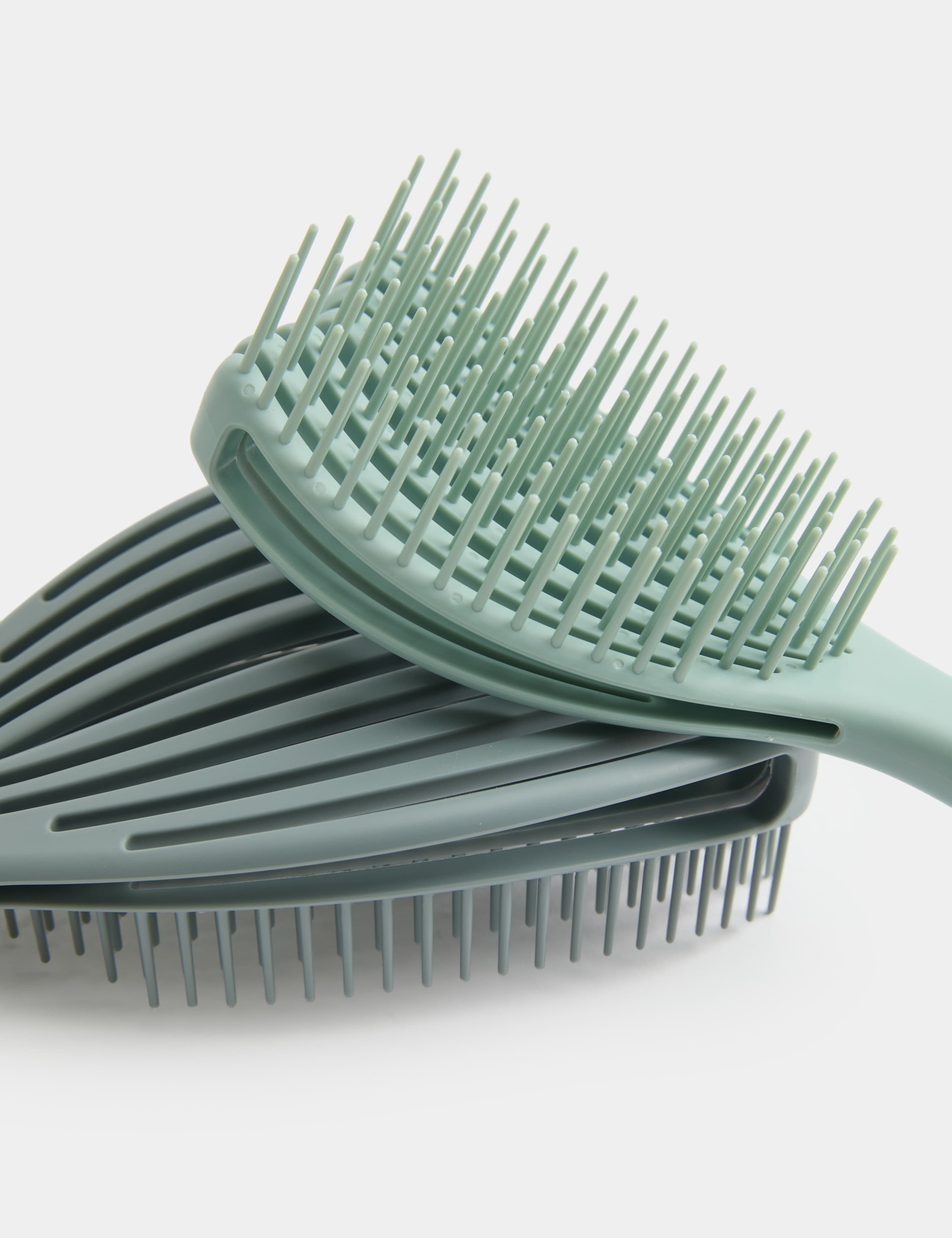 2 pack hair brushes vented detangling set (British brand)